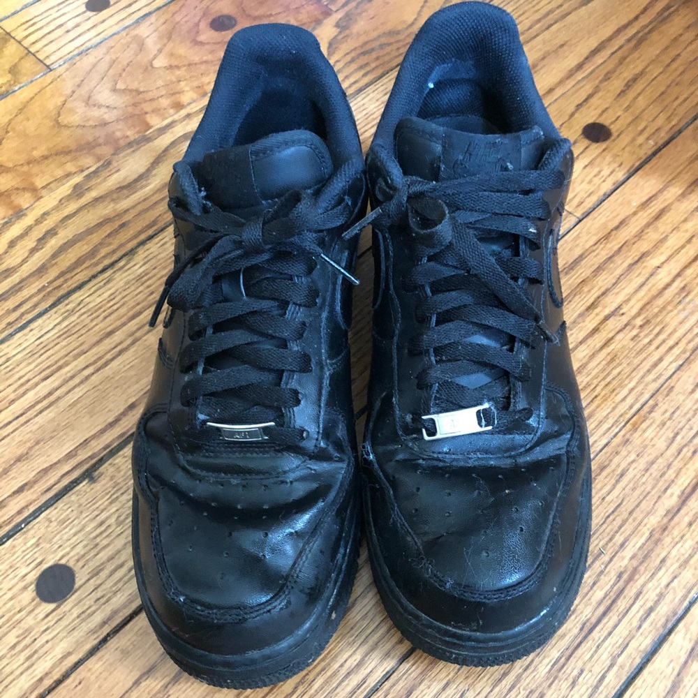 Black Nike Air Force Ones